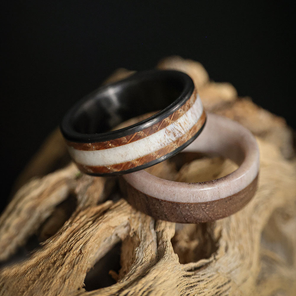 Bague pour homme en bois de noyer et bois de cerf Bijoutiers